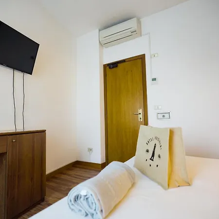 Hotel President 3*