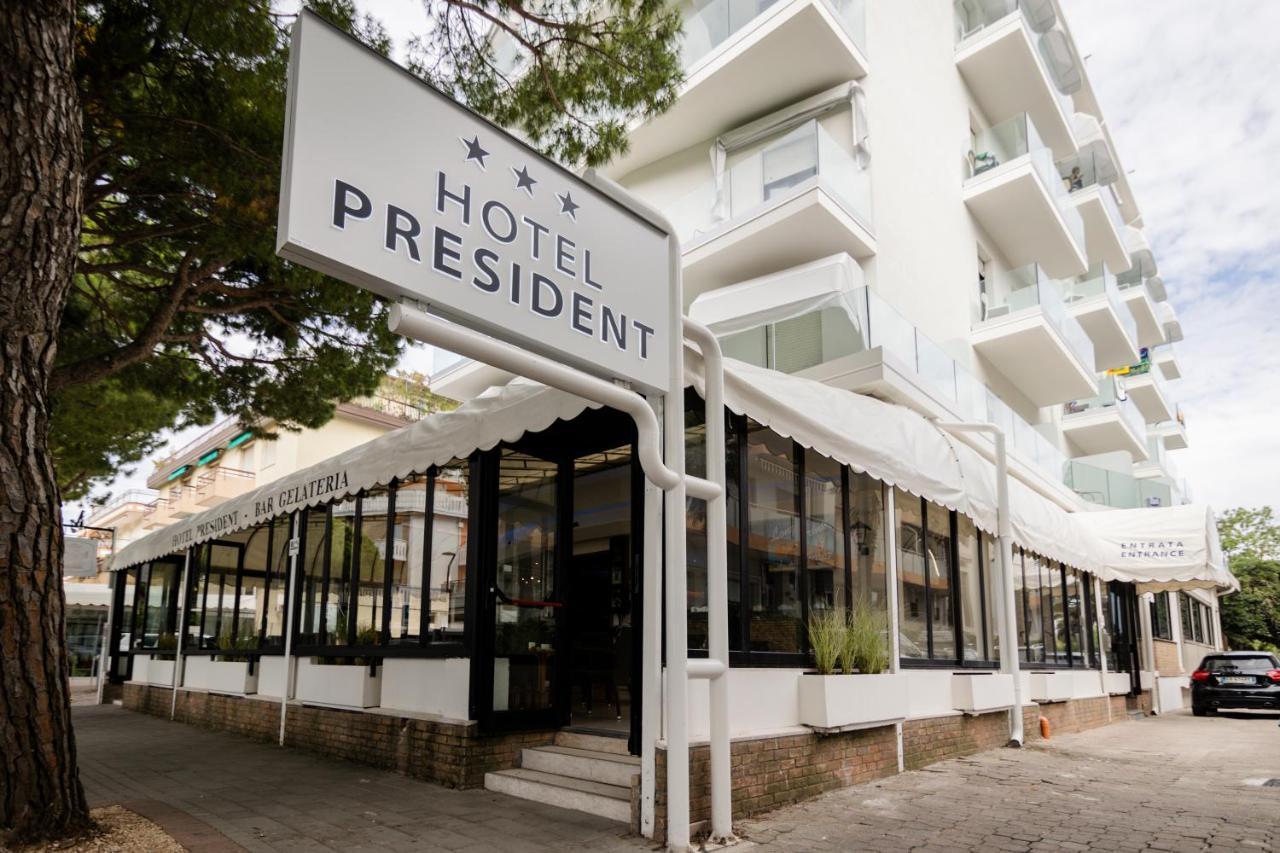 President 3*