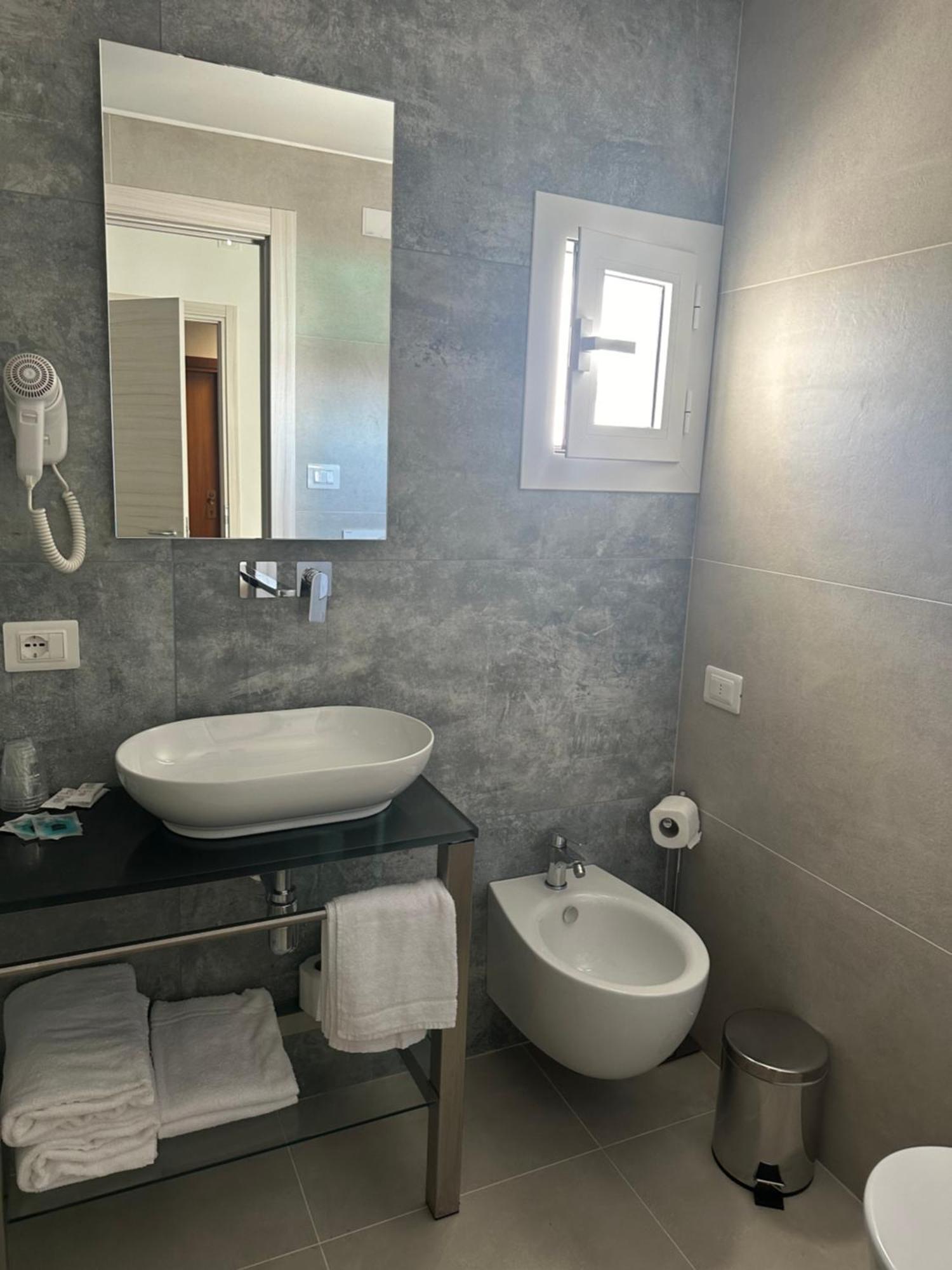 President Hotel 3*